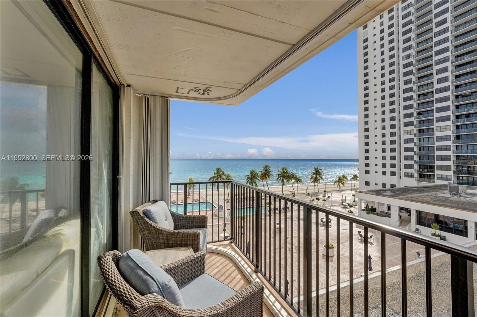 2201 S Ocean Dr 608 photo 18