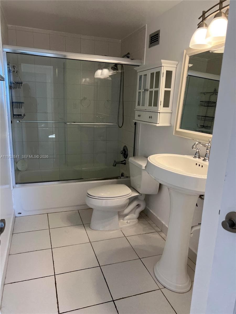 2899 Collins Ave 1502 photo 14
