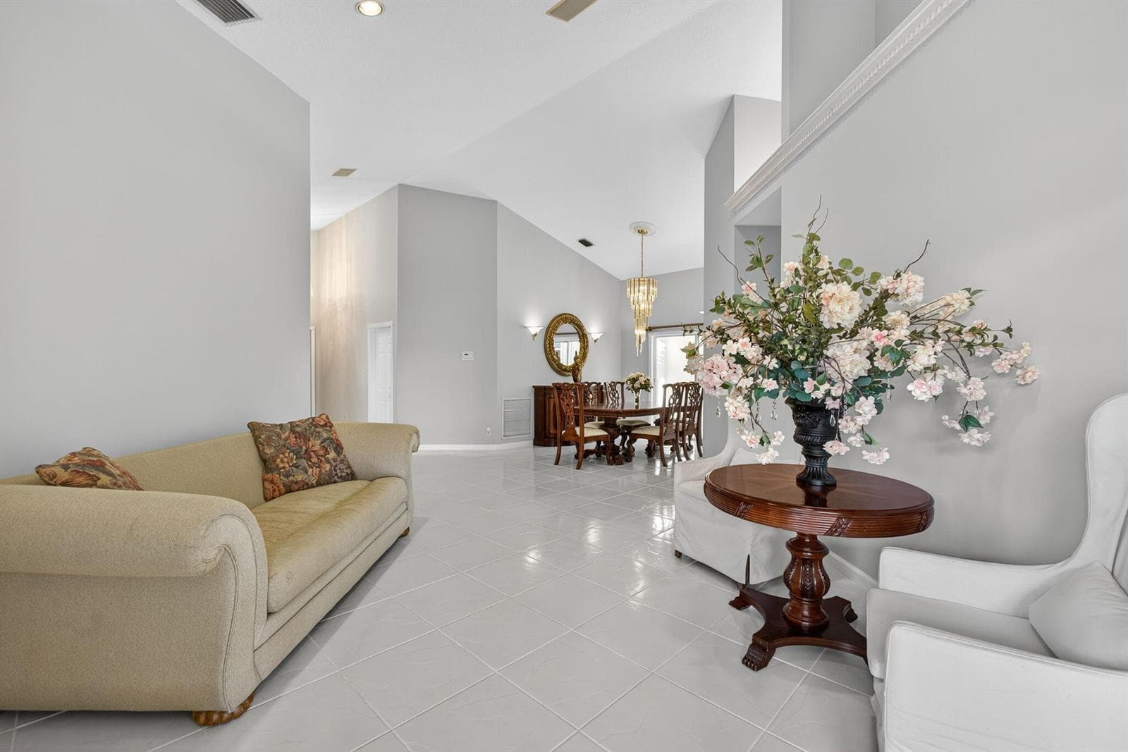 1052 W Shore Drive photo 15