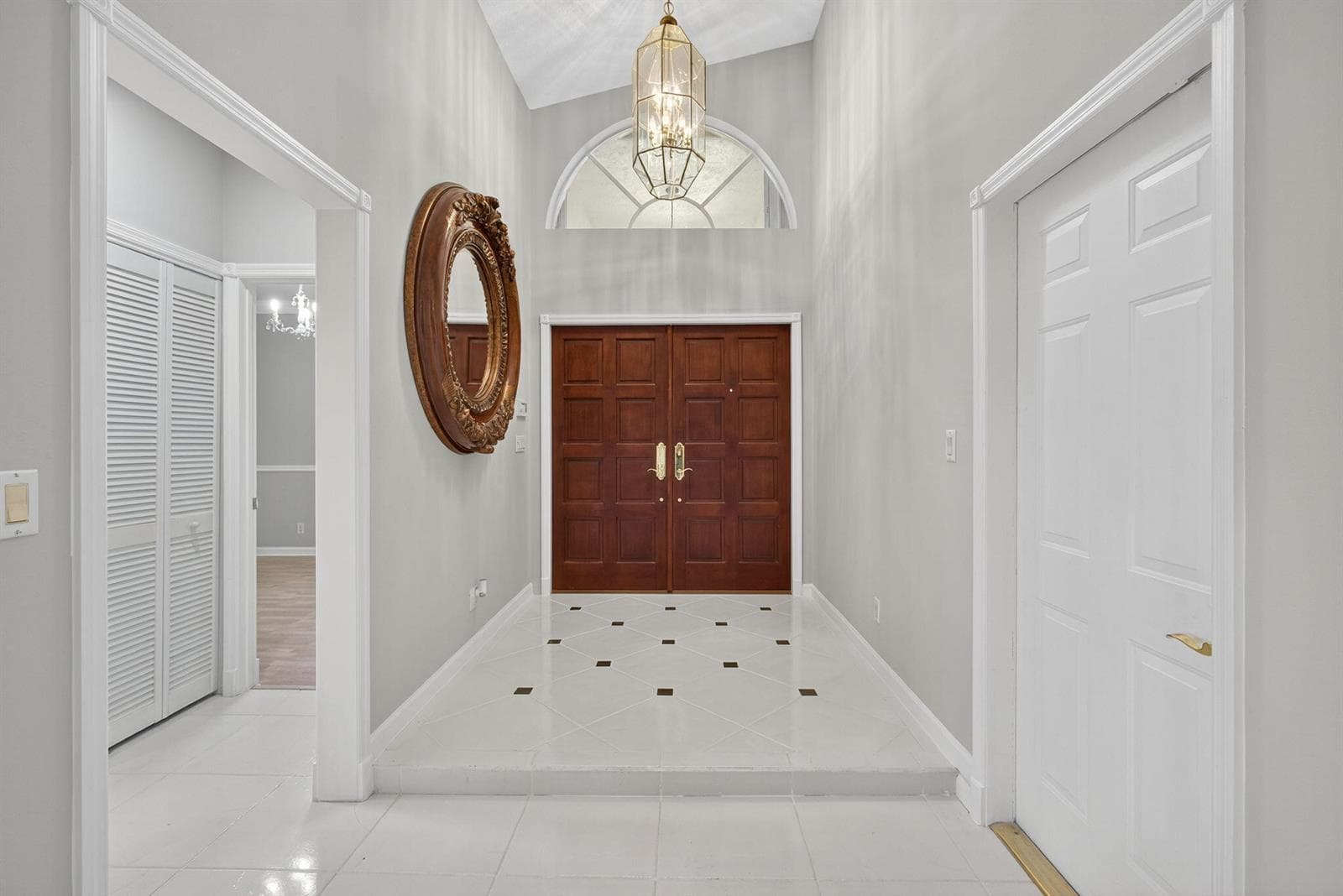 1052 W Shore Drive photo 8