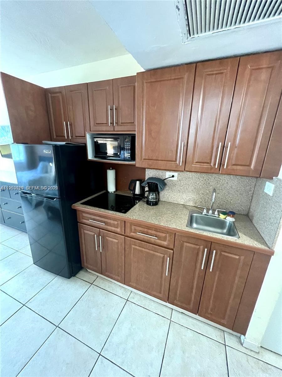 19201 Collins Ave 242 photo 14