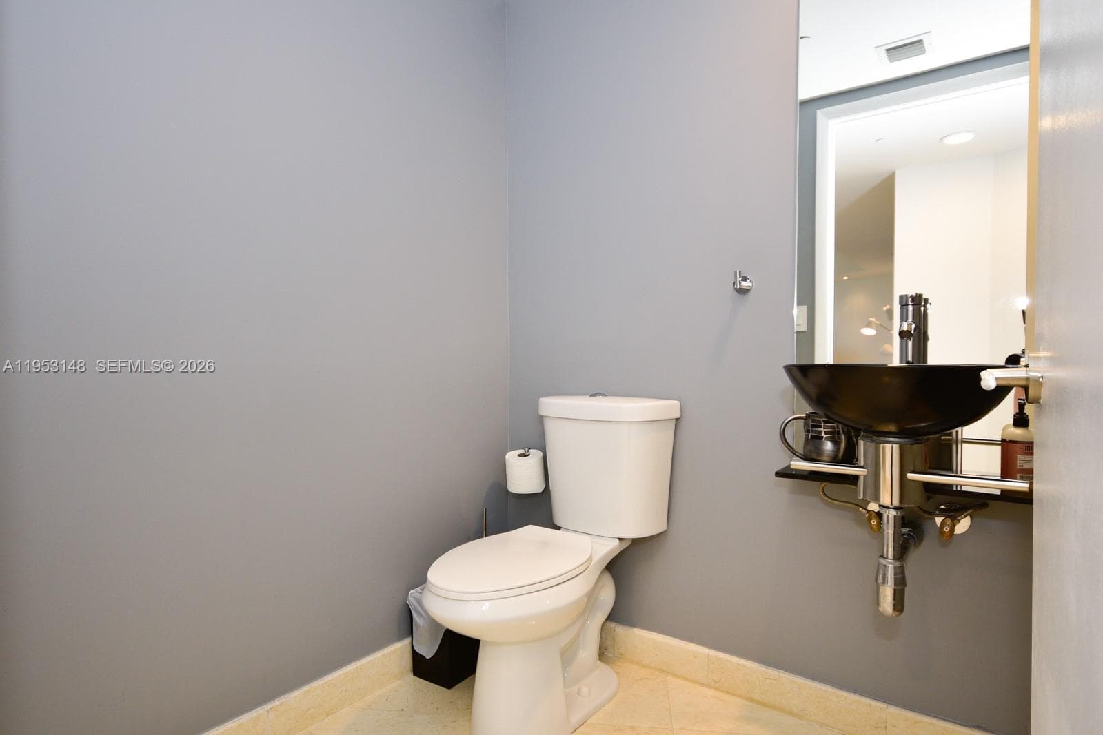 17201 Collins Ave 707 photo 15