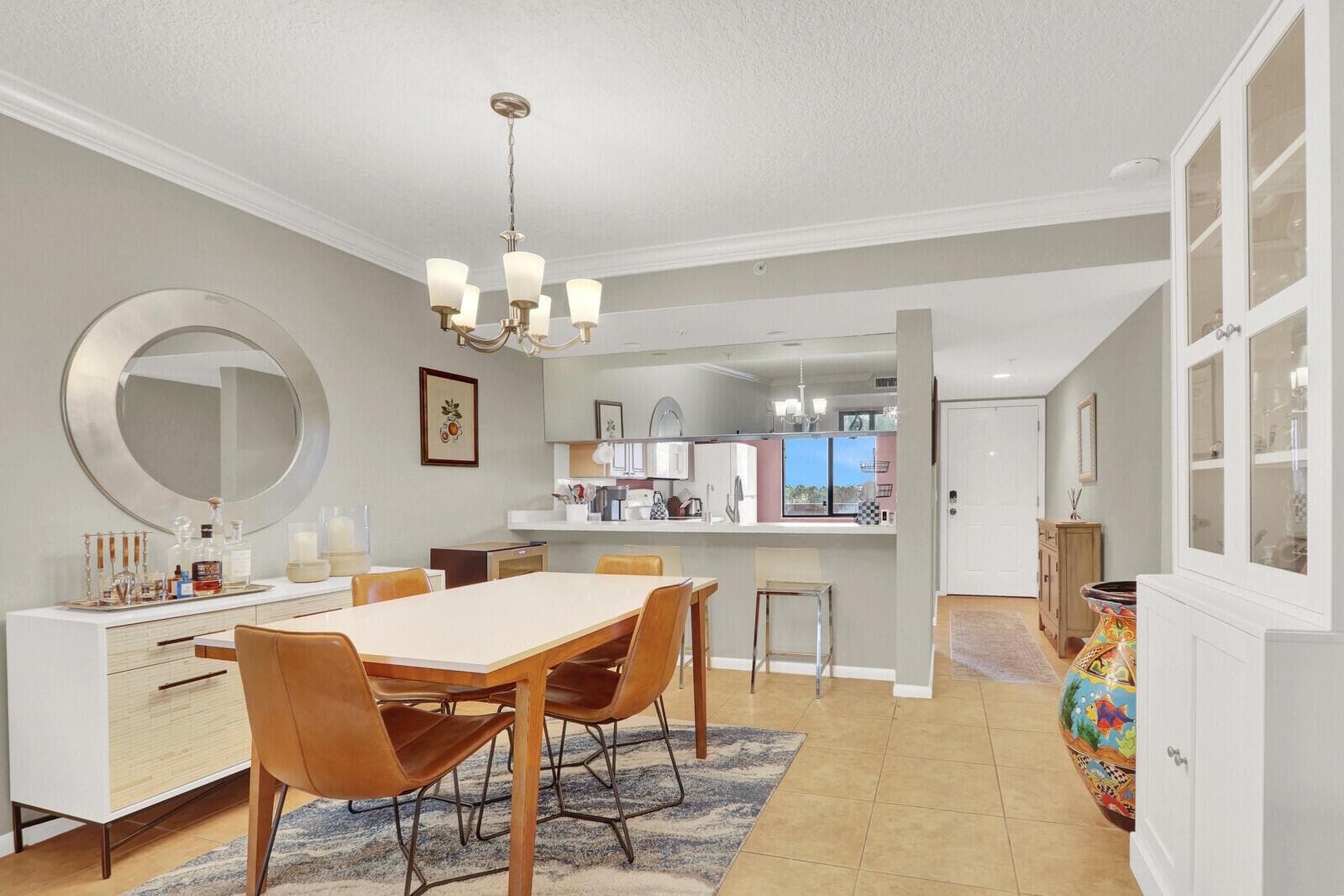 901 Seafarer Circle 403 photo 18