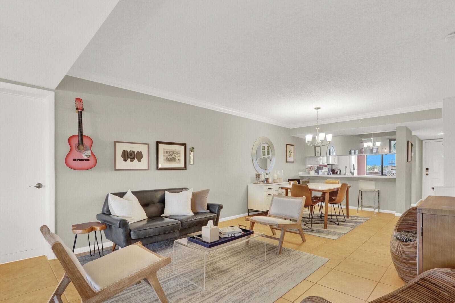 901 Seafarer Circle 403 photo 15