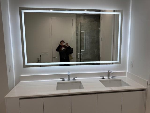 220 Lake Shore Drive 717 photo 6