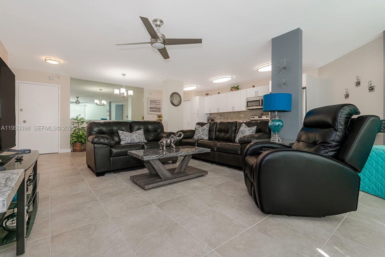 7135 Collins Ave 722 photo 16