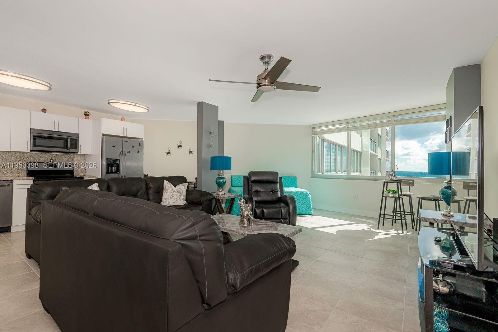 7135 Collins Ave 722 photo 18