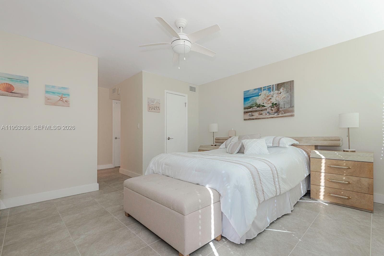 7135 Collins Ave 722 photo 19