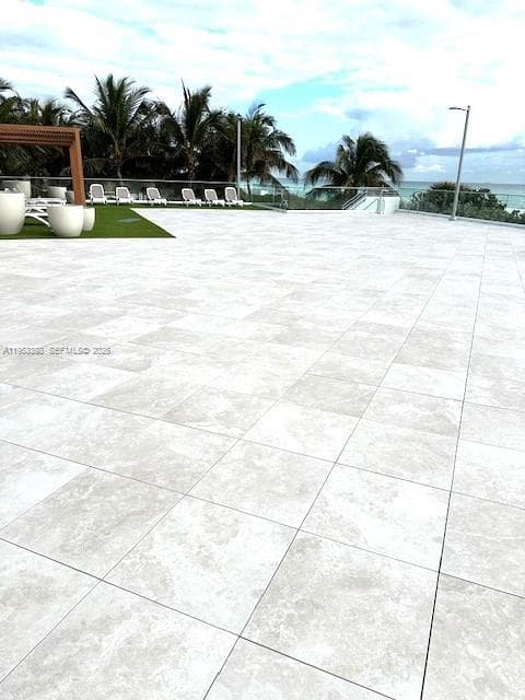 7135 Collins Ave 722 photo 4
