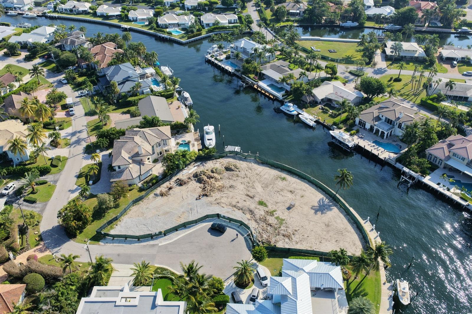 92 Island Drive S photo 14