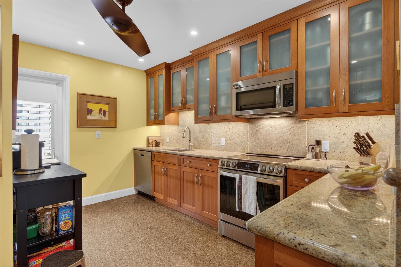 381 S Lake Drive 16 photo 6