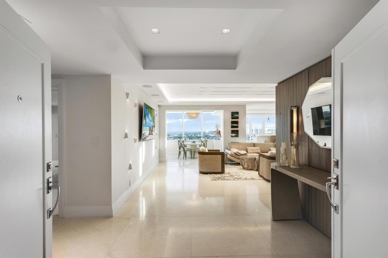 50 East Road 12g (penthouse) photo 3