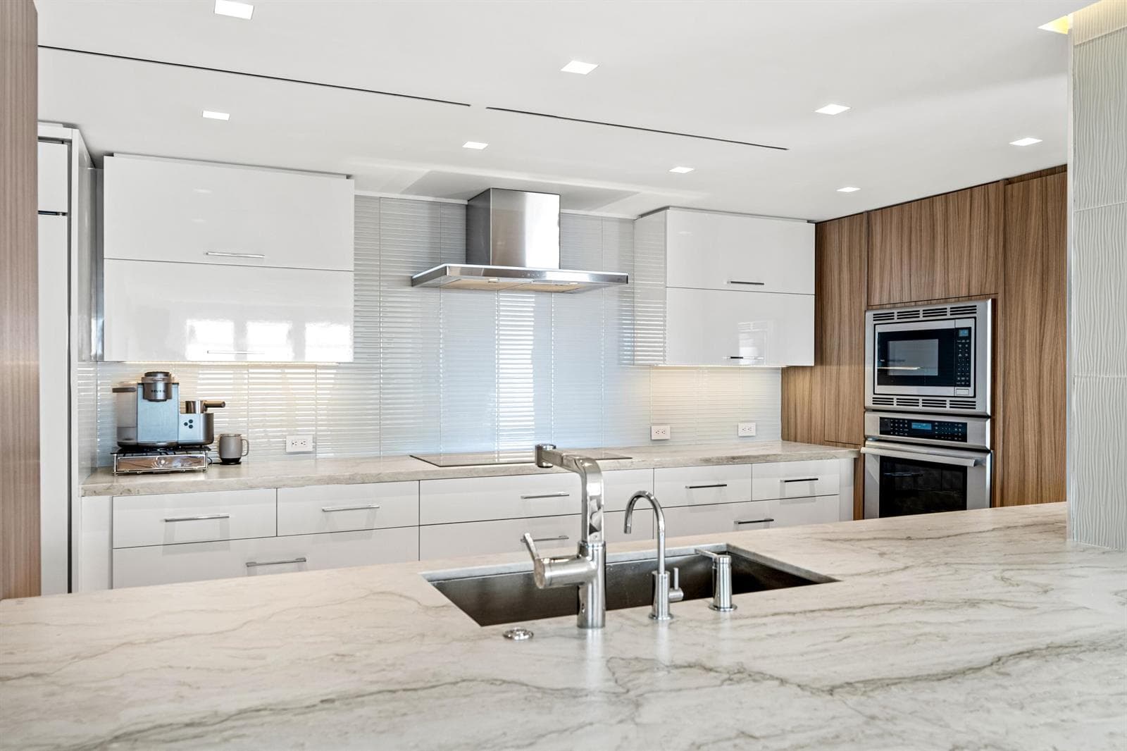 50 East Road 12g (penthouse) photo 20