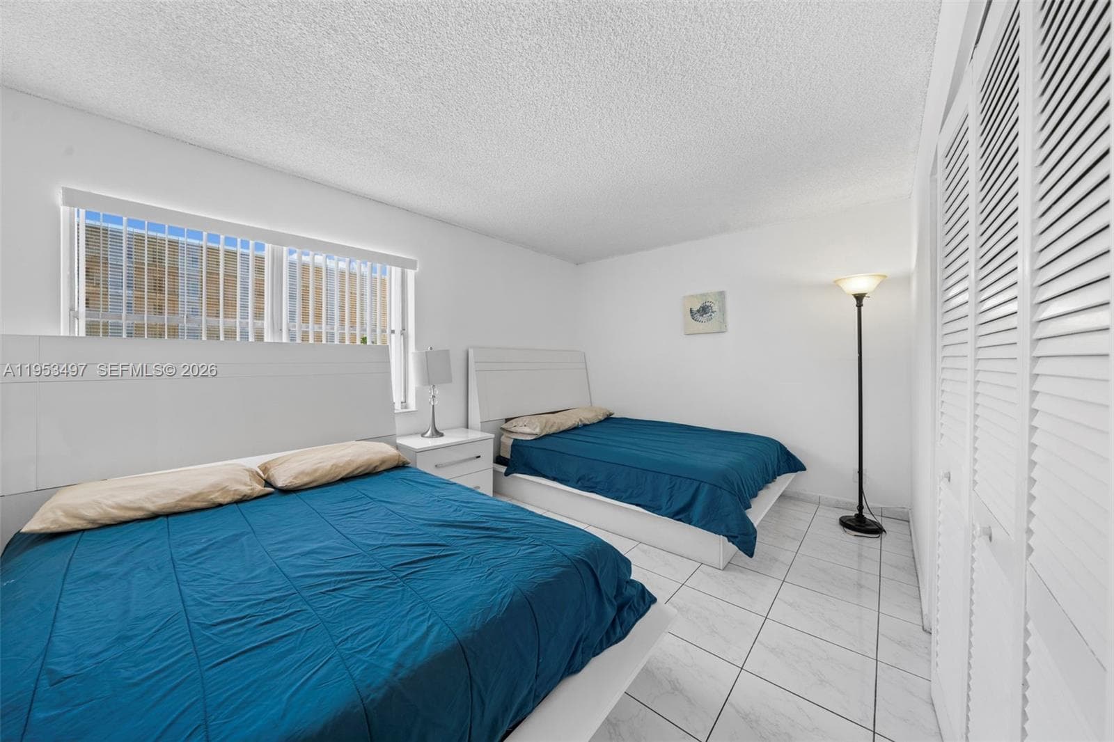 401 Golden Isles Dr 304 photo 22