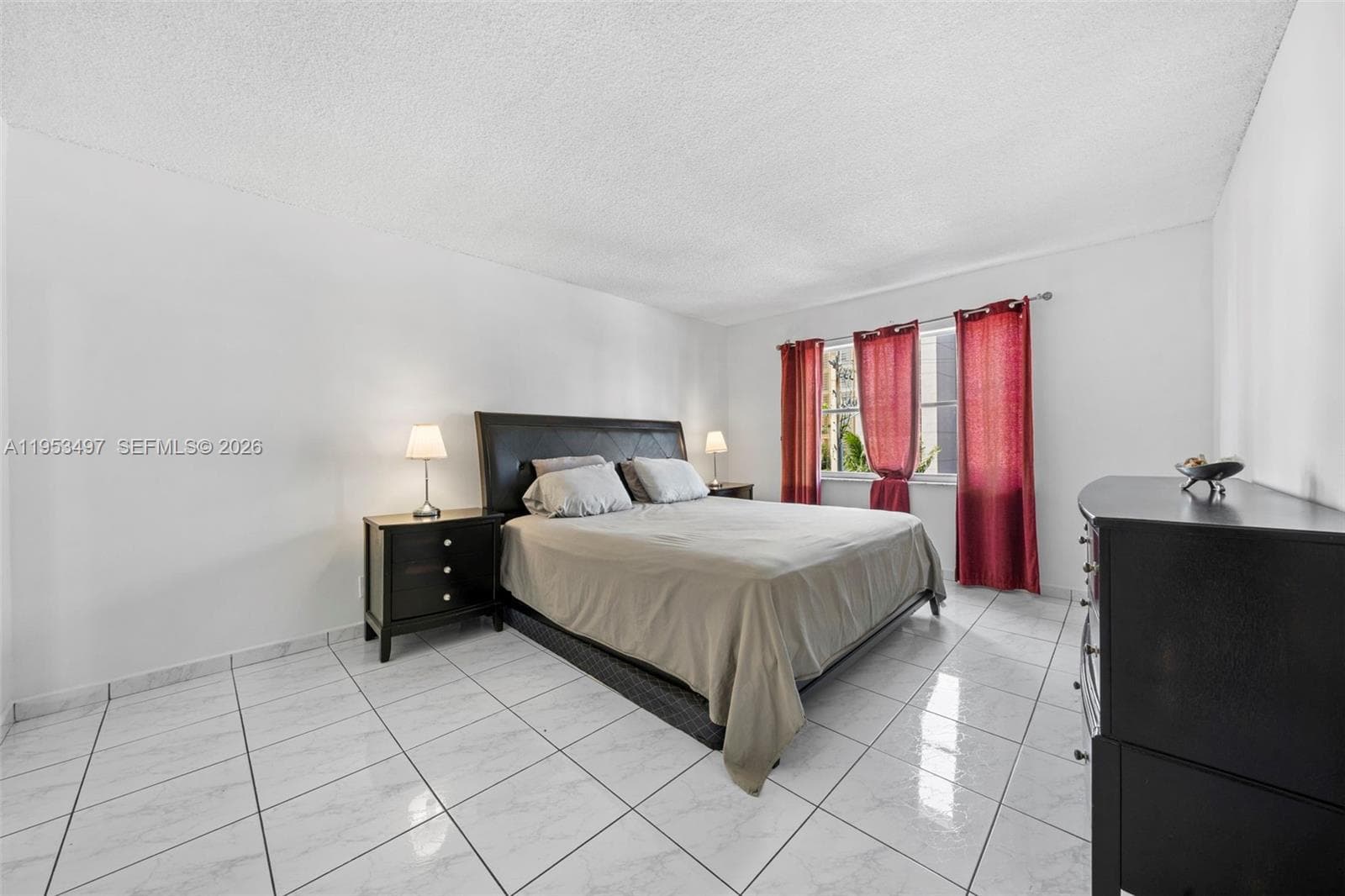 401 Golden Isles Dr 304 photo 20