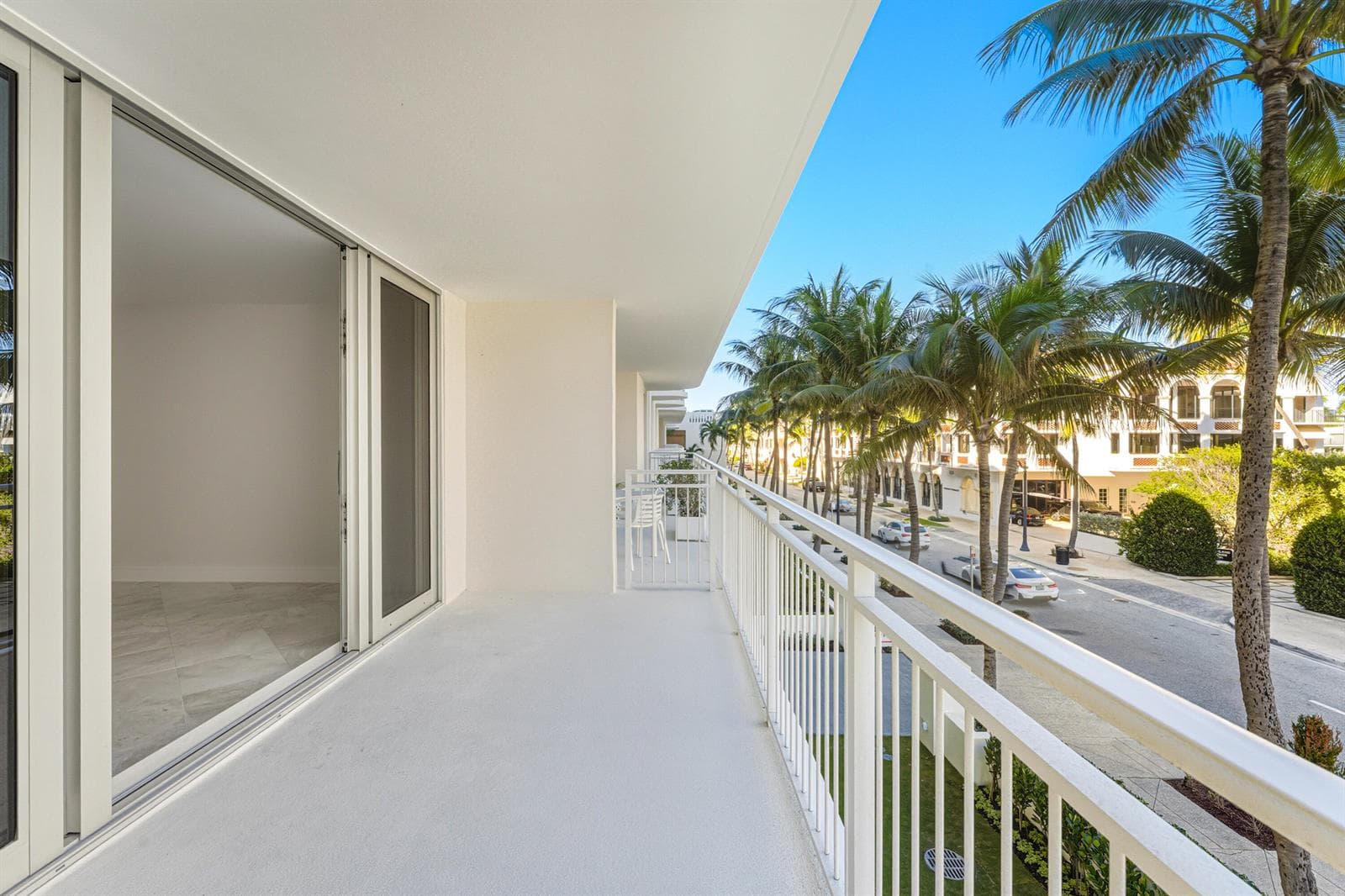 100 Worth Avenue 308 photo 3