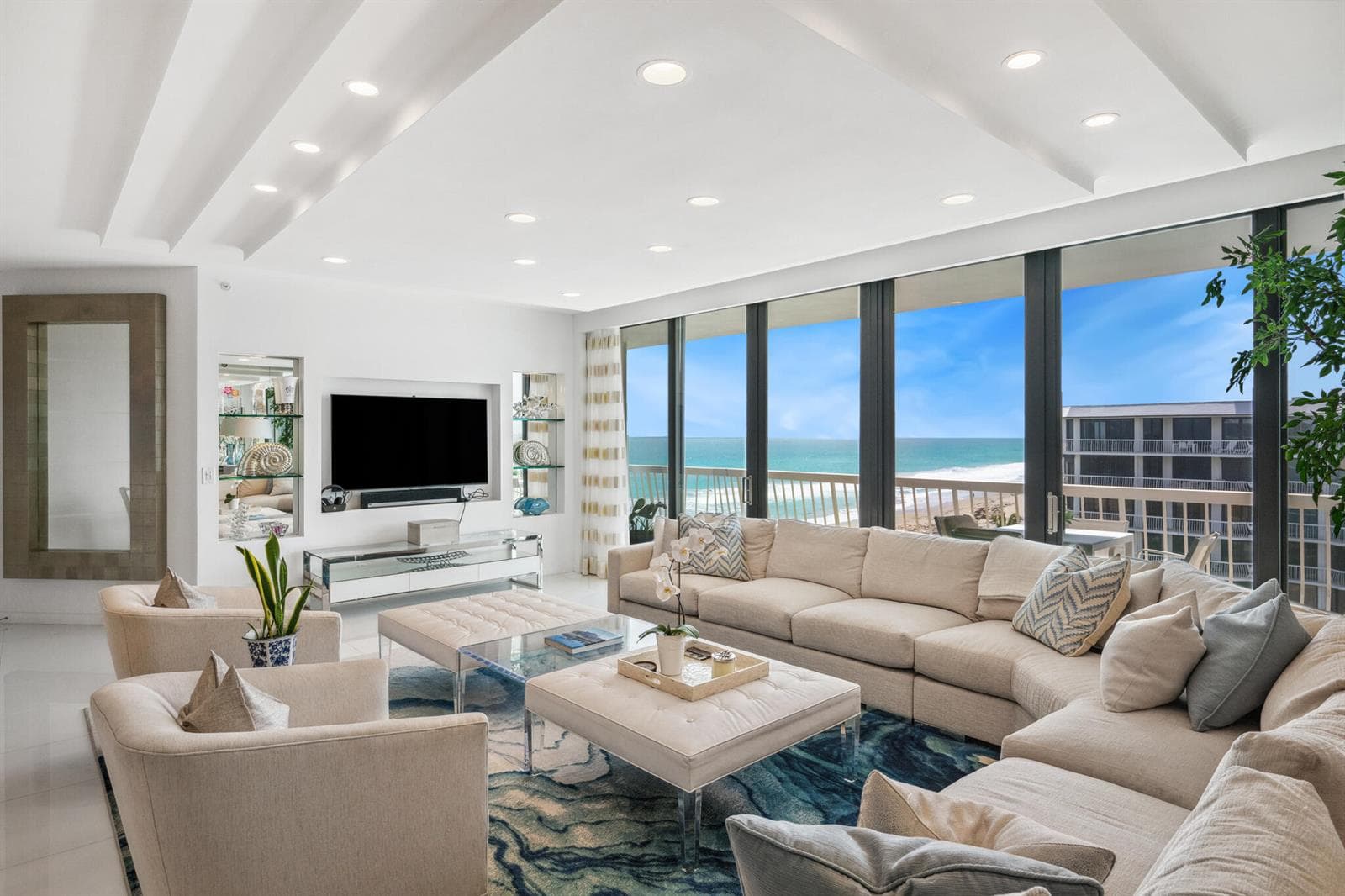 2100 S Ocean Boulevard Ph 607n photo 1