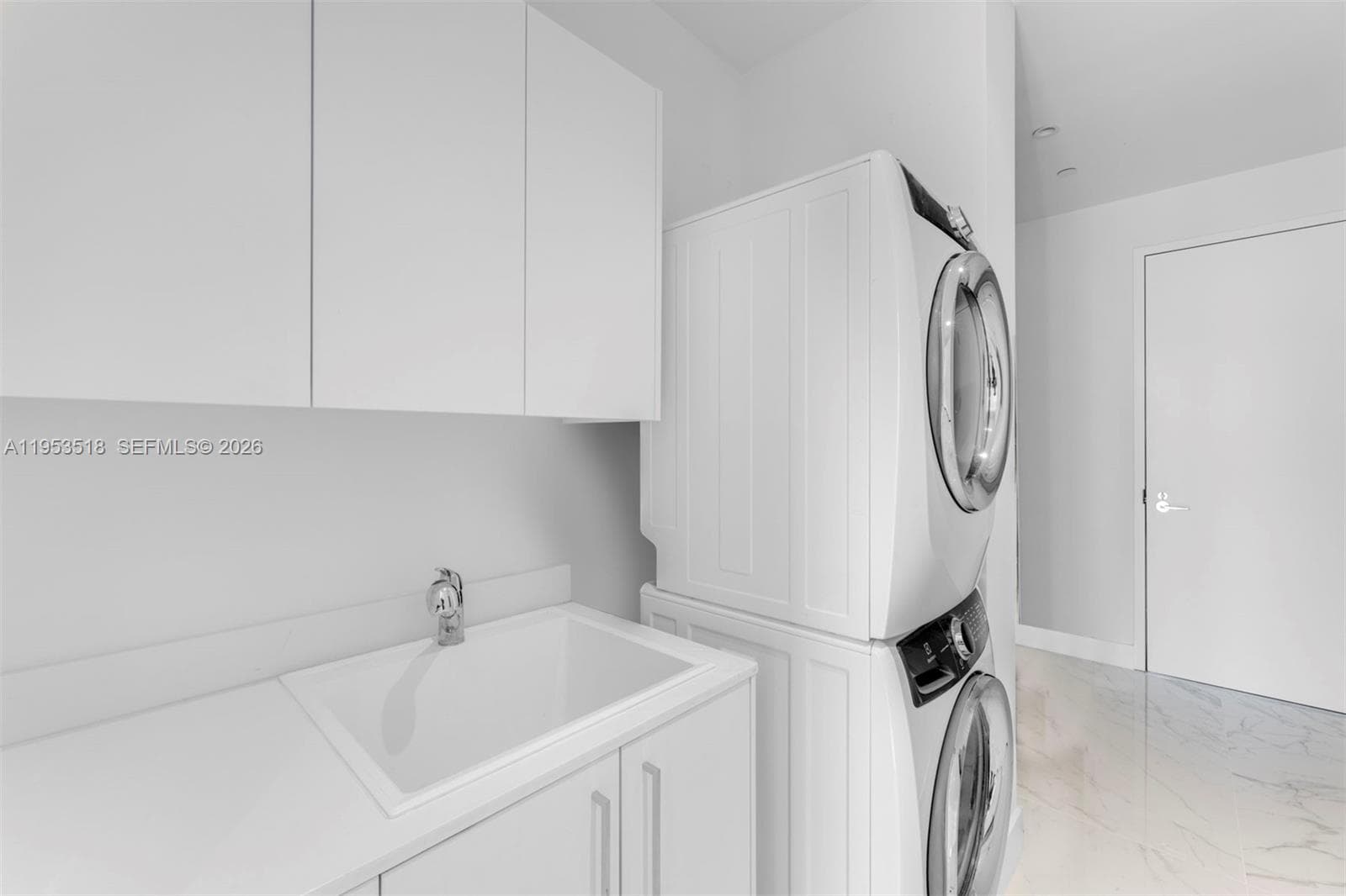 15701 Collins Ave 4701 photo 22