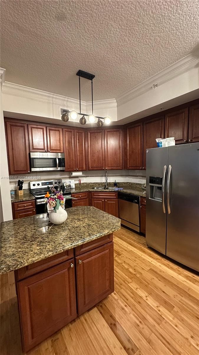 3001 NE 185th St 119 photo 4
