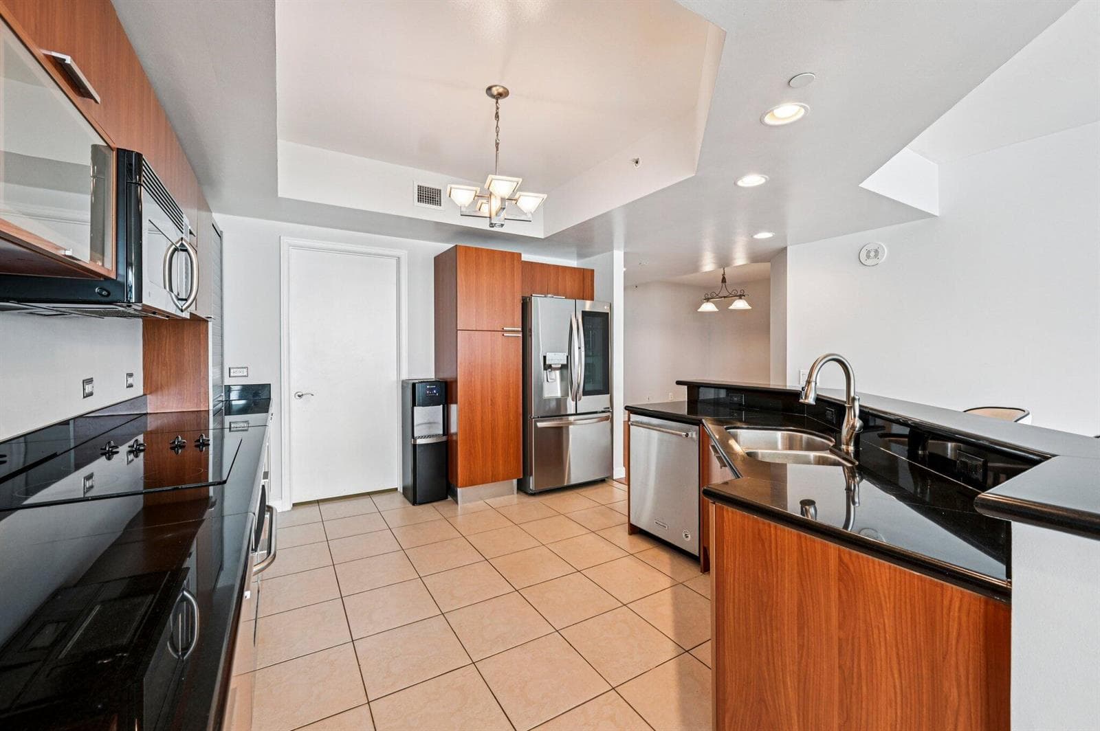 2650 Lake Shore Drive 1006 photo 13