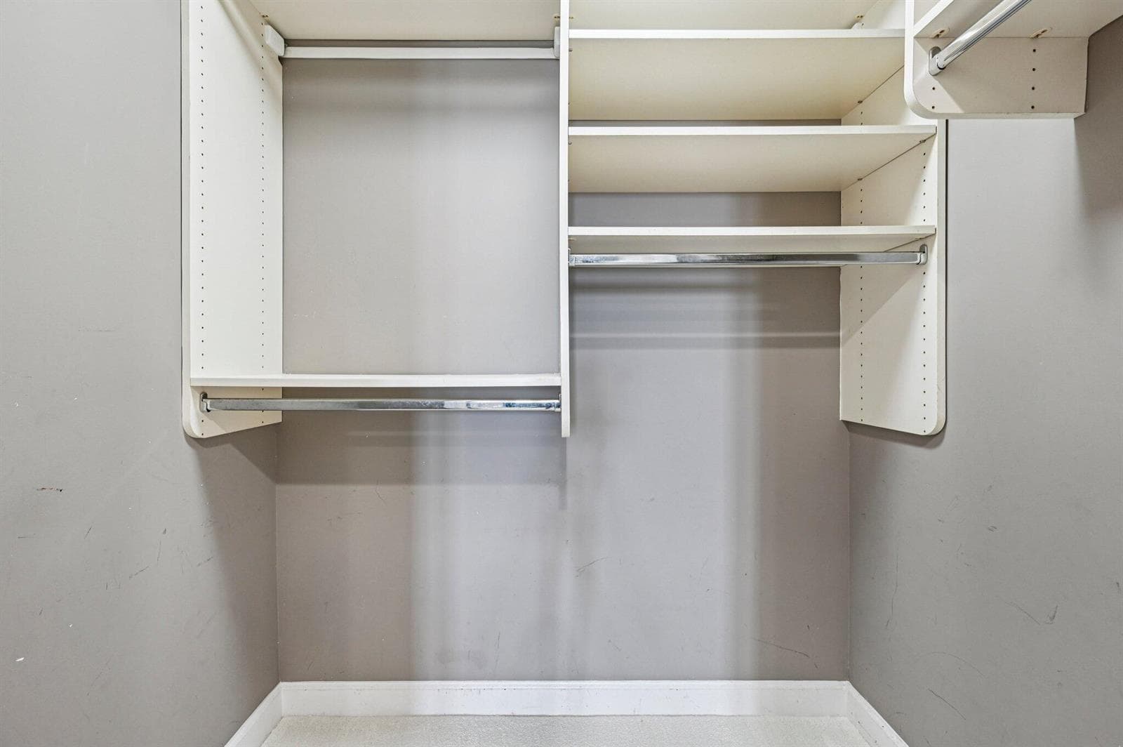 2650 Lake Shore Drive 1006 photo 25