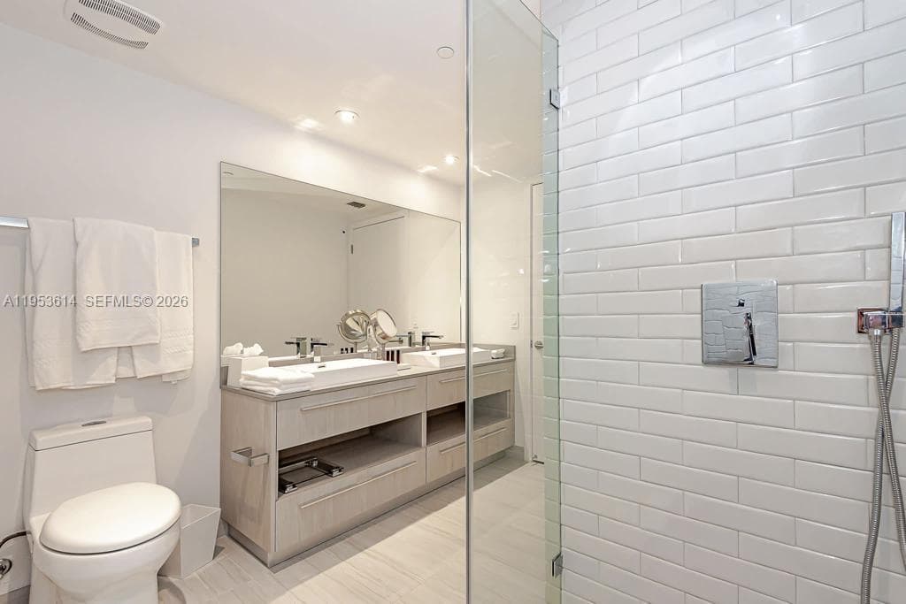 4010 S Ocean Dr R2701 photo 12