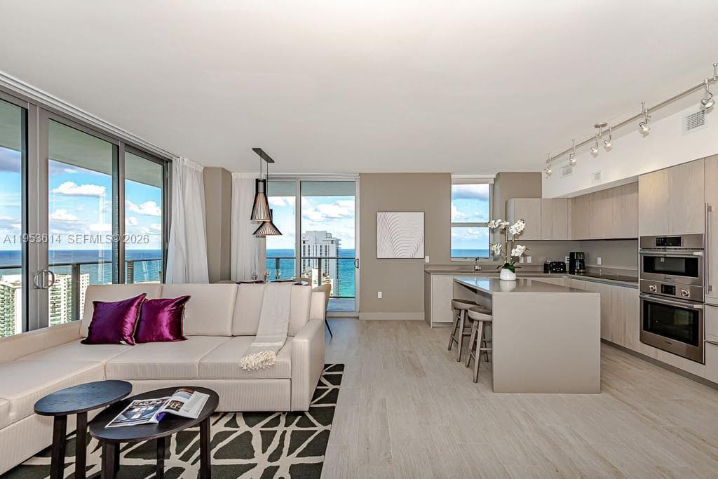 4010 S Ocean Dr R2701 photo 7