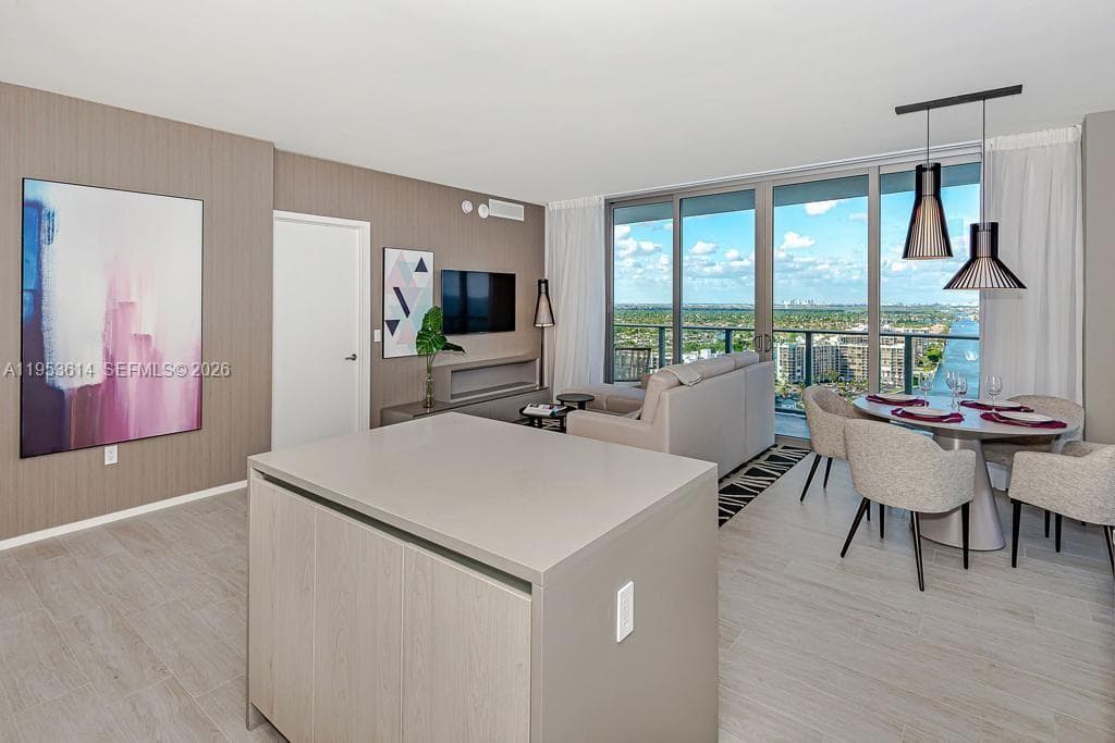 4010 S Ocean Dr R2701 photo 8