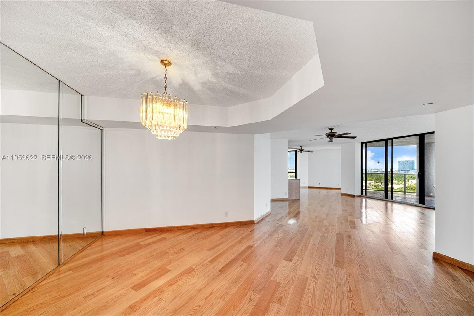 3598 NE Yacht Club Dr 1402 photo 1