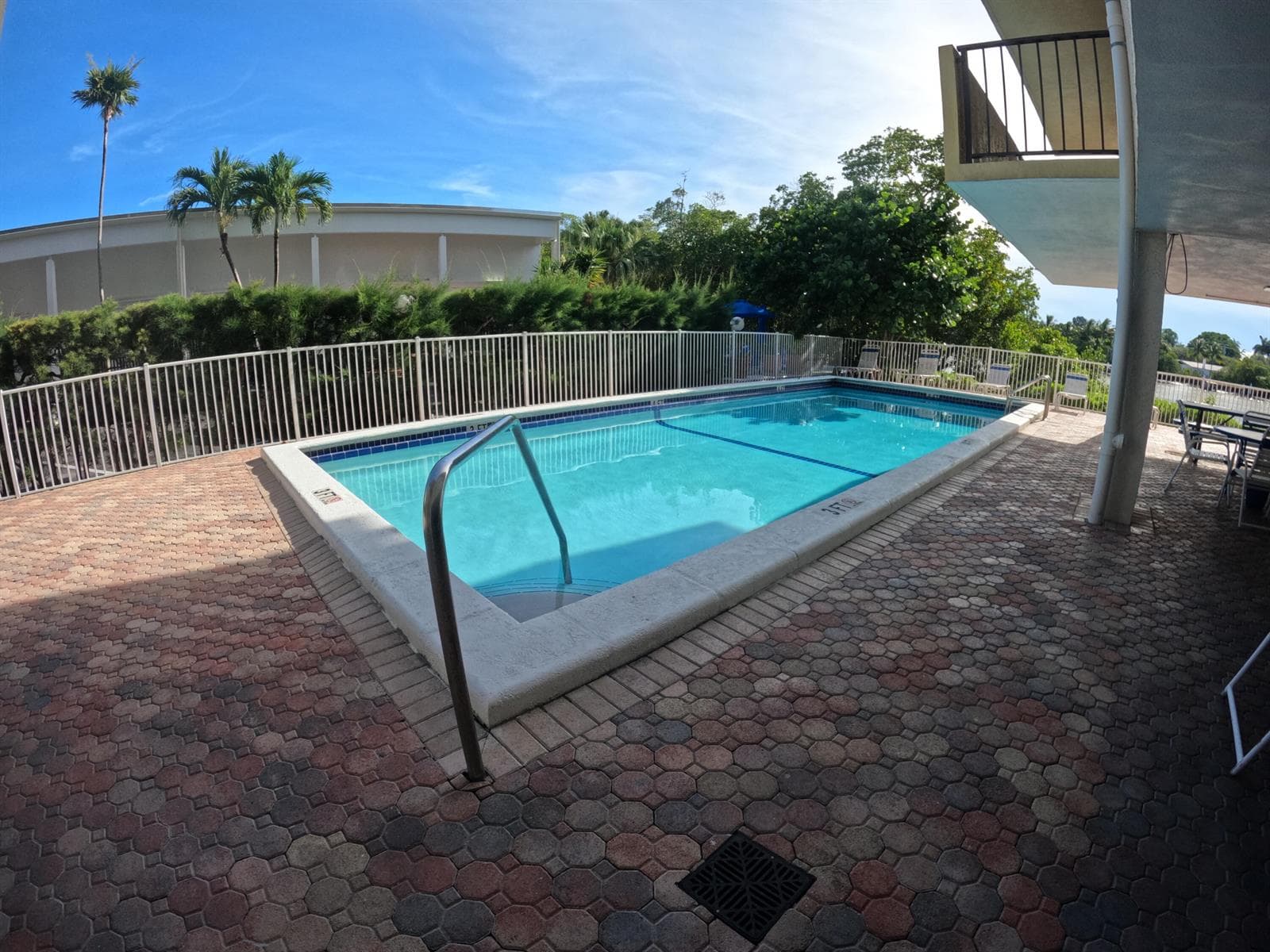 3581 S Ocean Boulevard 7e photo 3