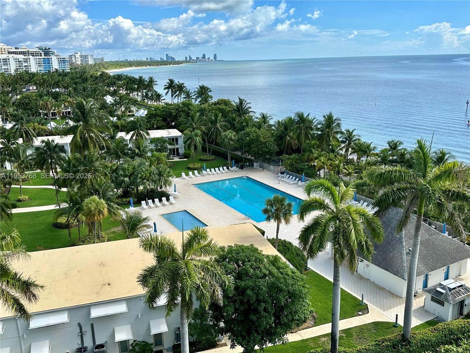881 Ocean Dr 10D photo 13