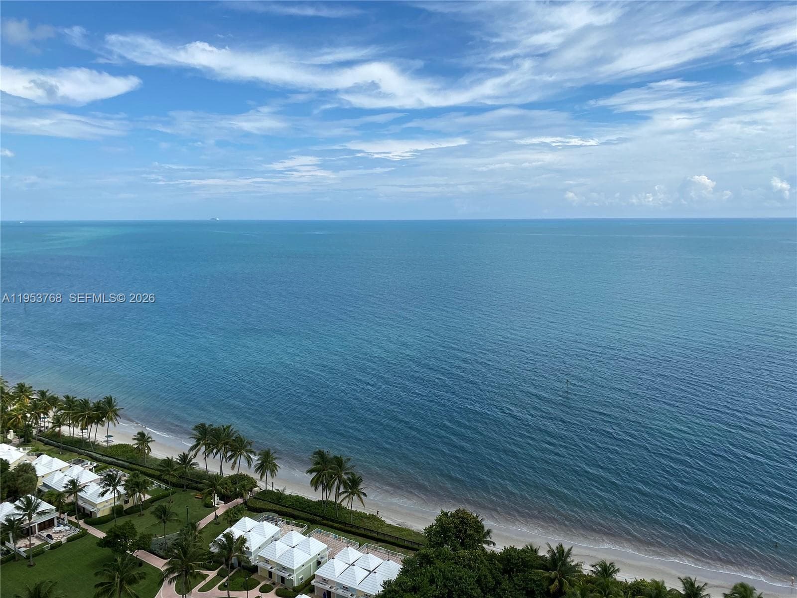 881 Ocean Dr 10D photo 1