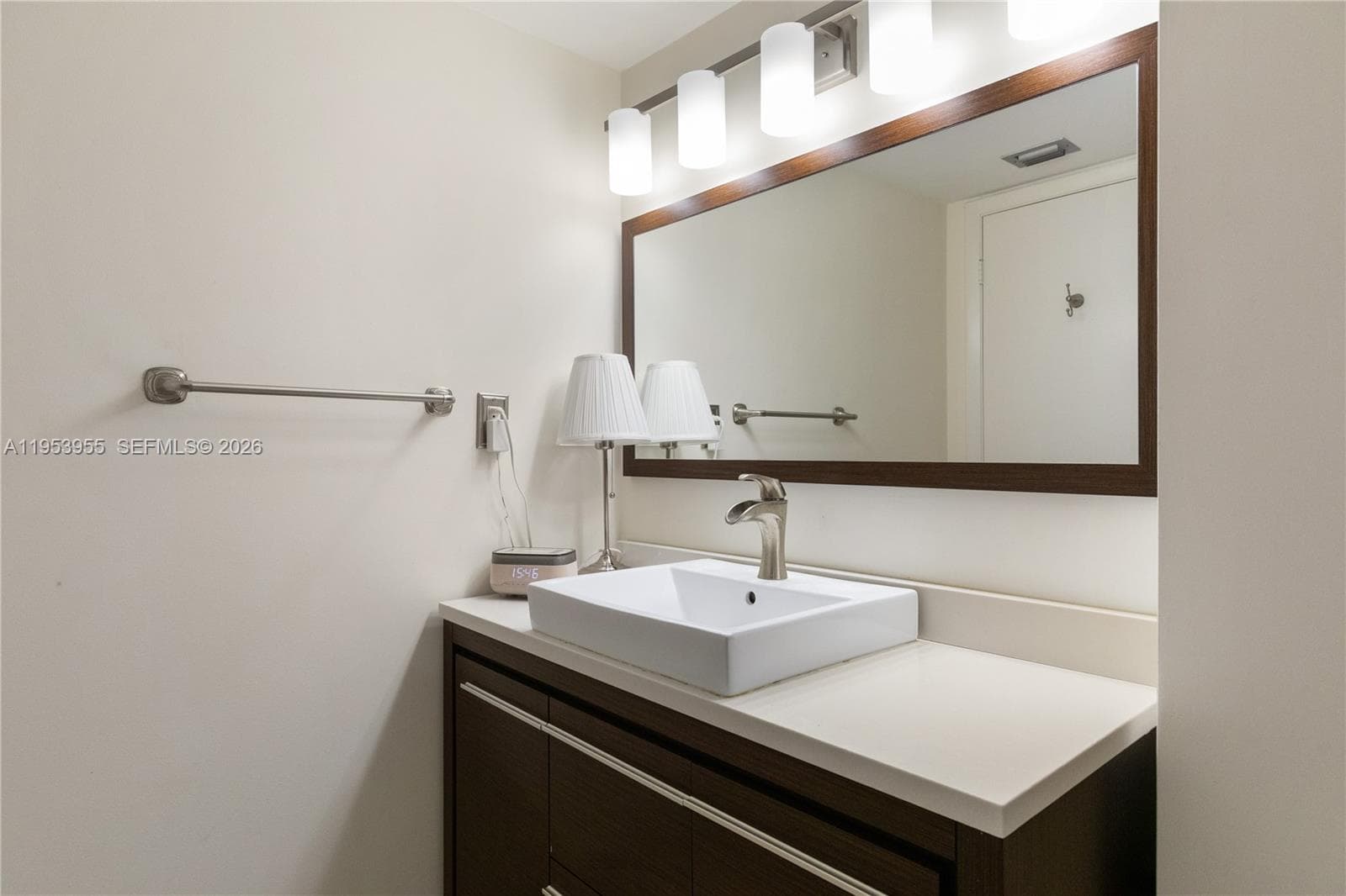 300 Three Islands Blvd 417 photo 11