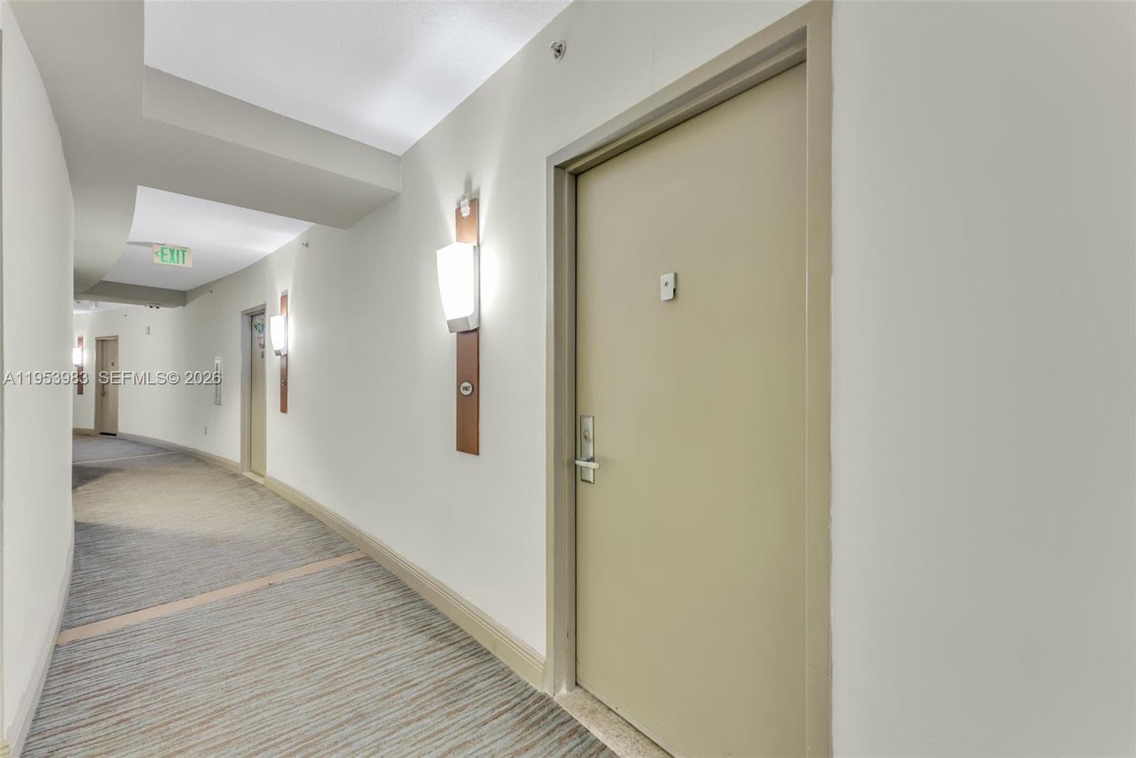 1750 N Bayshore Dr 1407 photo 5