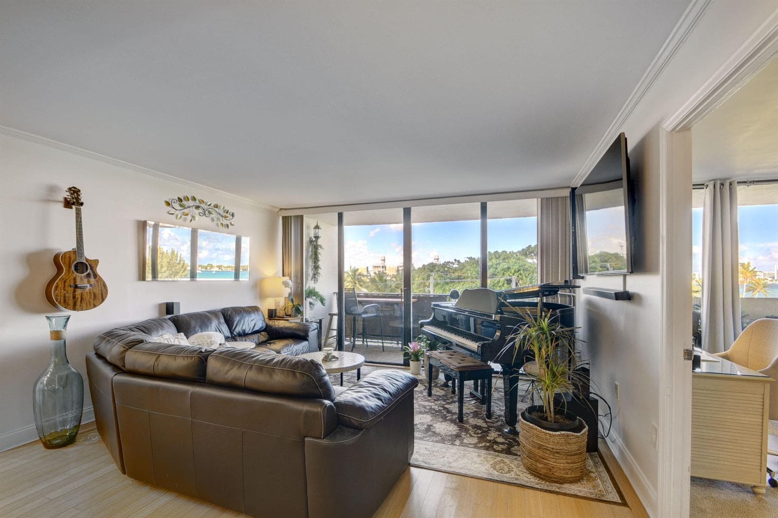 5600 N Flagler Drive 307 photo 10