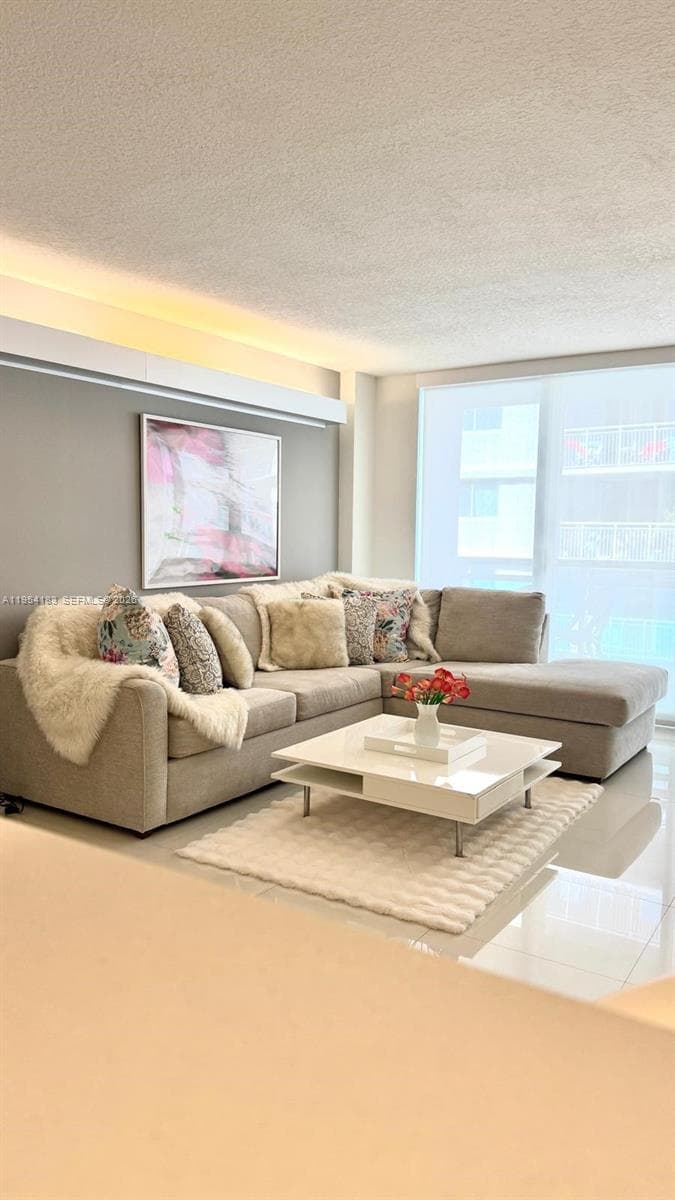 6917 Collins Ave 1206 photo 2