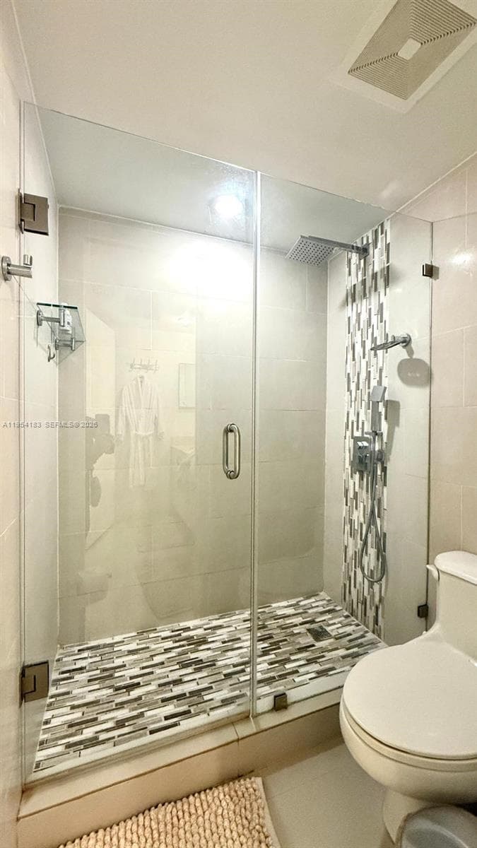 6917 Collins Ave 1206 photo 12