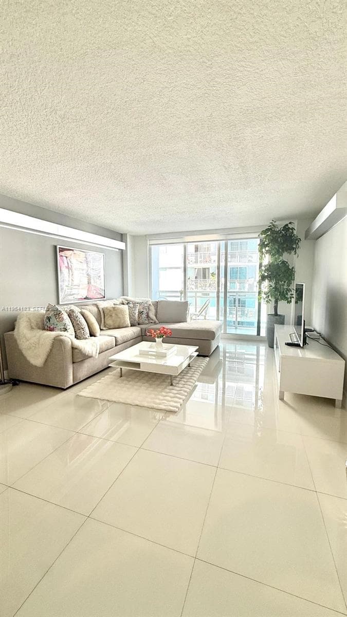 6917 Collins Ave 1206 photo 3