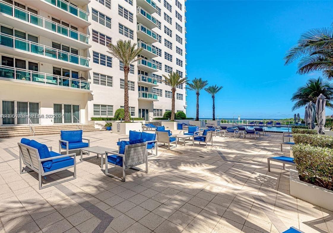 6917 Collins Ave 1206 photo 18