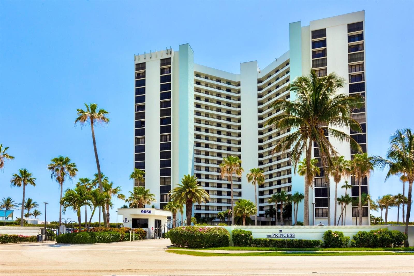 9650 S Ocean Drive 909 photo 2