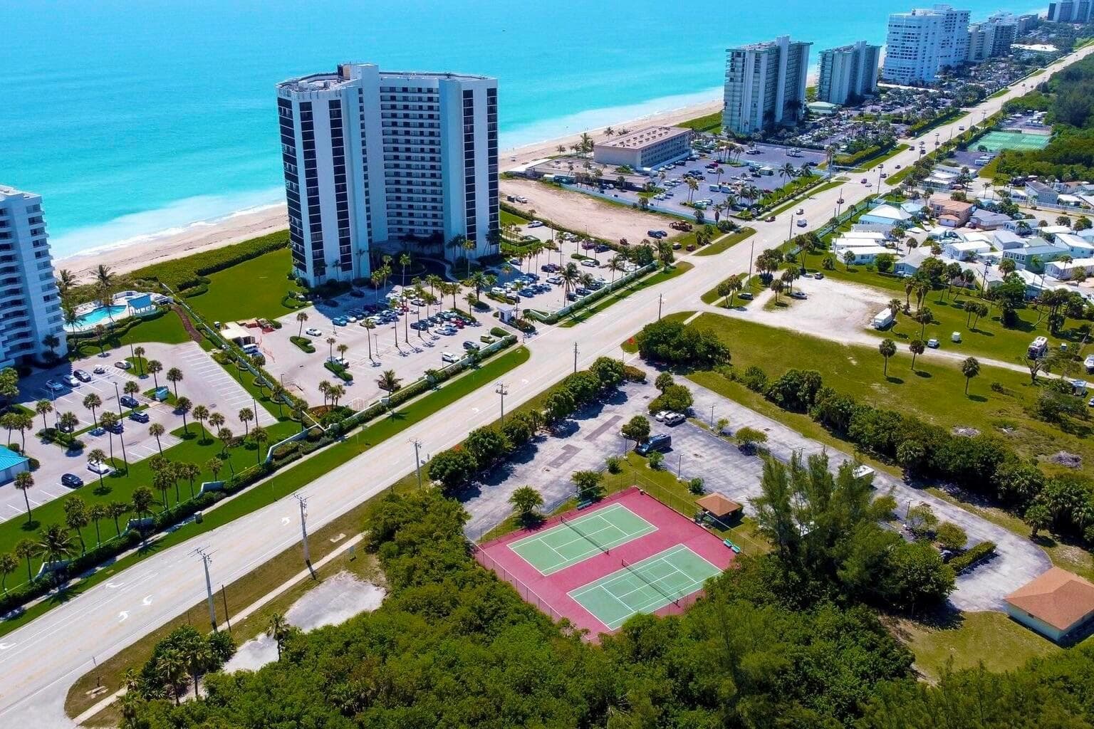 9650 S Ocean Drive 909 photo 3