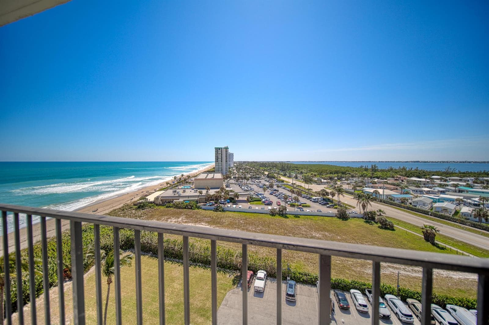 9650 S Ocean Drive 909 photo 25