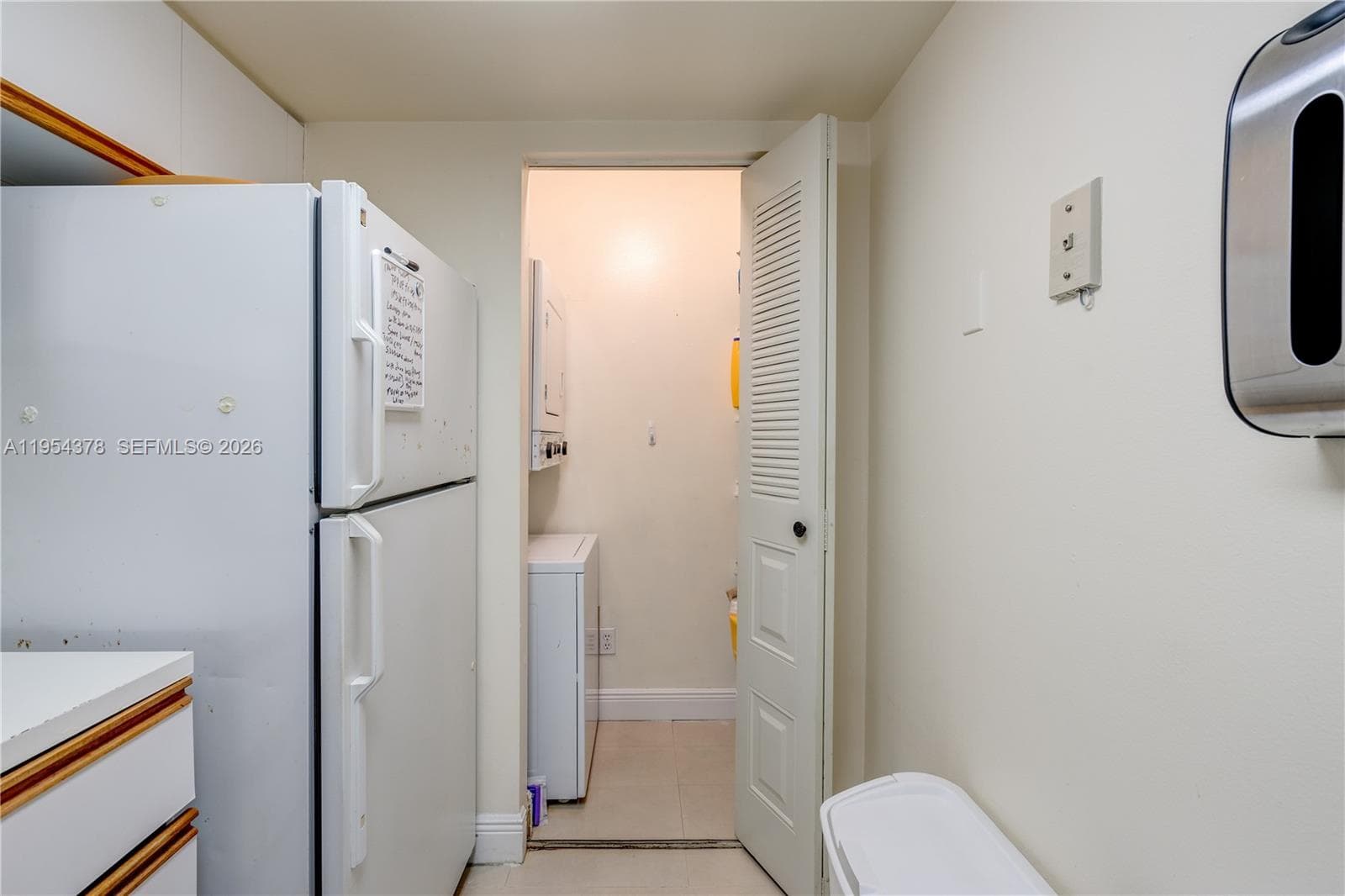 770 CLAUGHTON ISLAND DR 811 photo 13