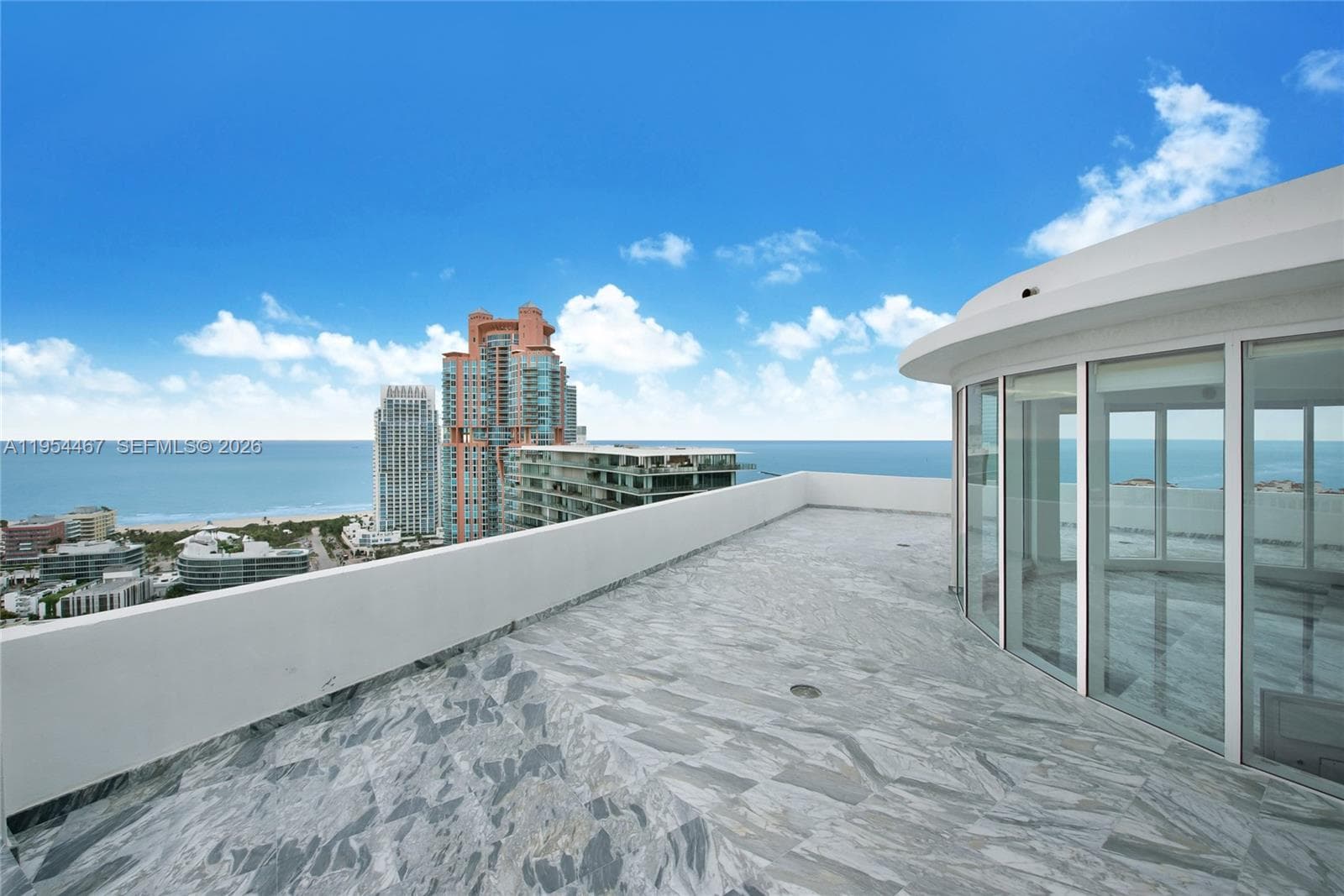 1000 Pointe Dr PH-2804 photo 19
