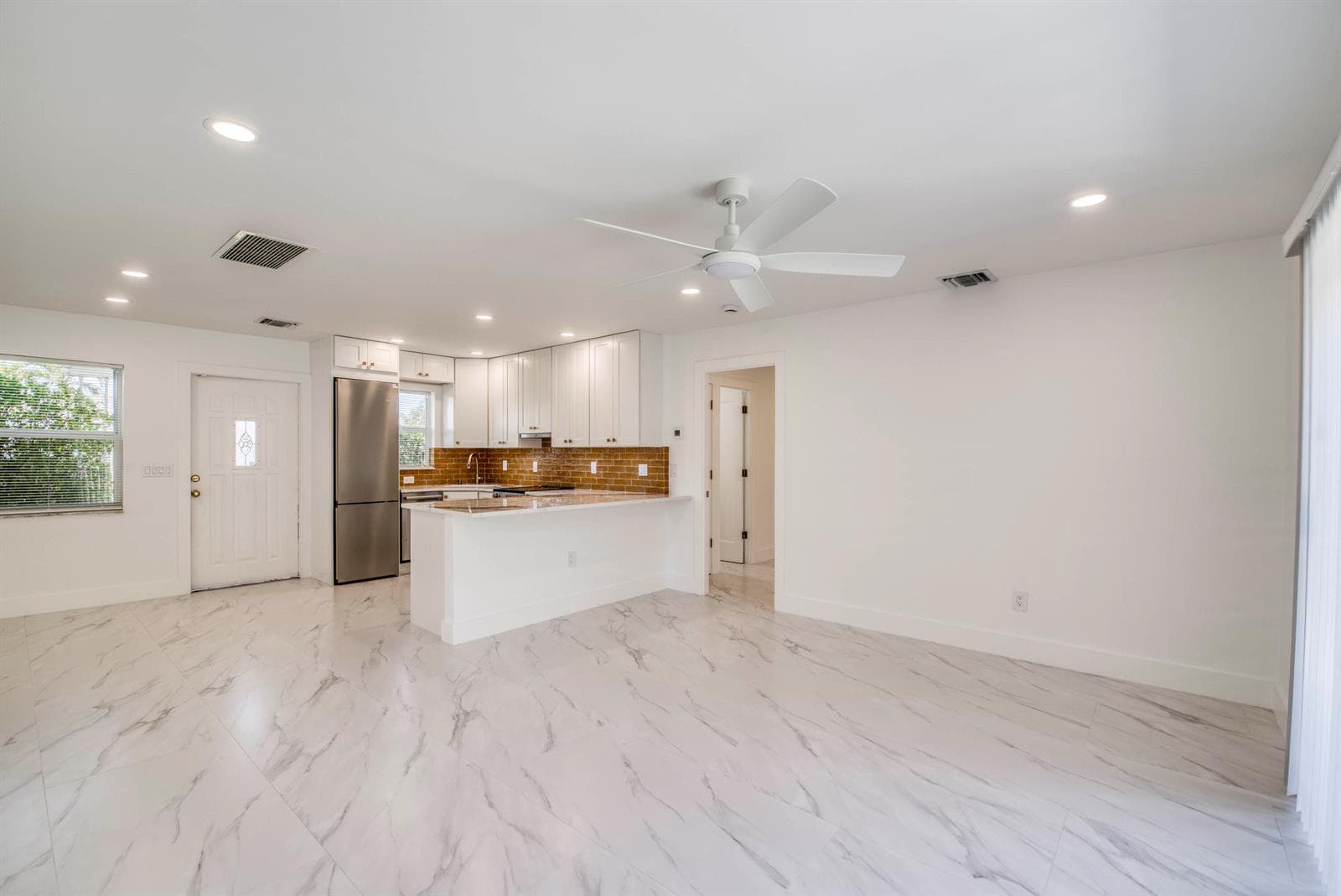 10084 Meridian Way N 4 photo 10