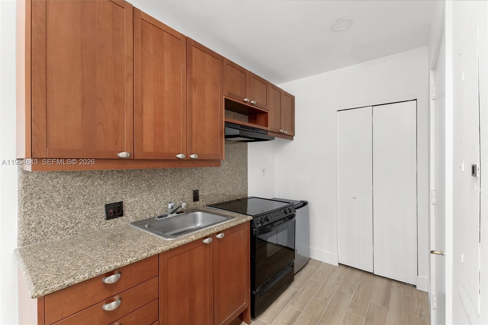 20165 39th Pl 303 & 204 photo 12