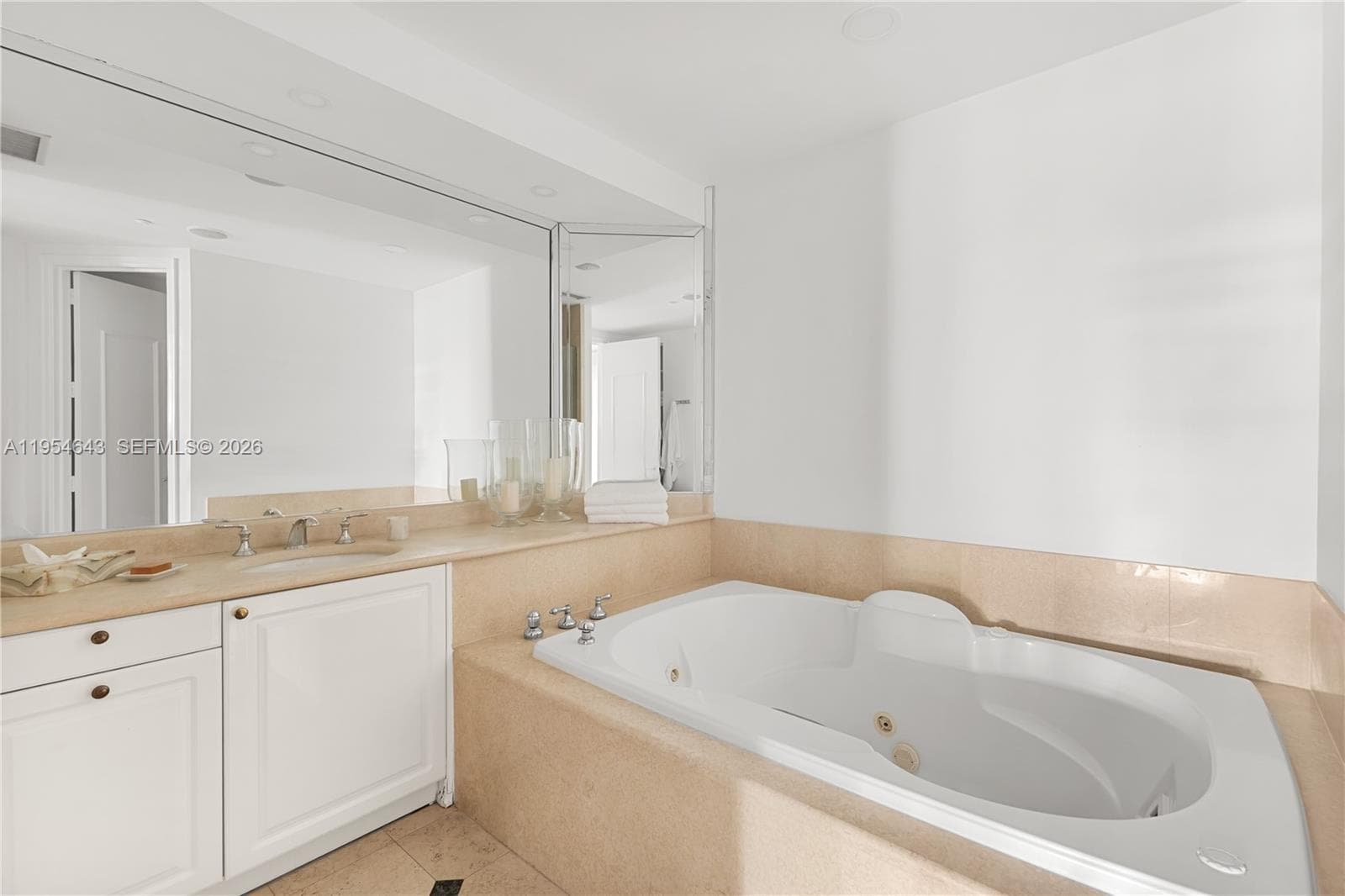 20165 39th Pl 303 & 204 photo 18