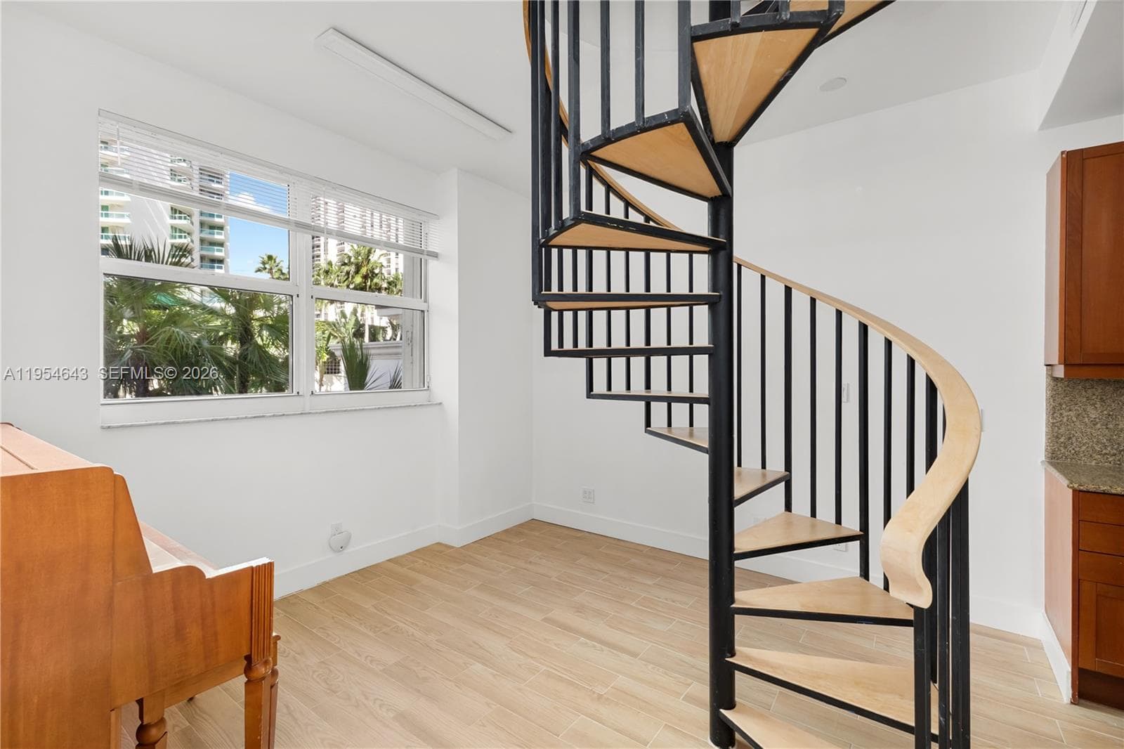 20165 39th Pl 303 & 204 photo 11