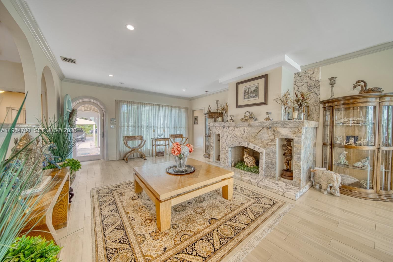 170 S Hibiscus Dr photo 17