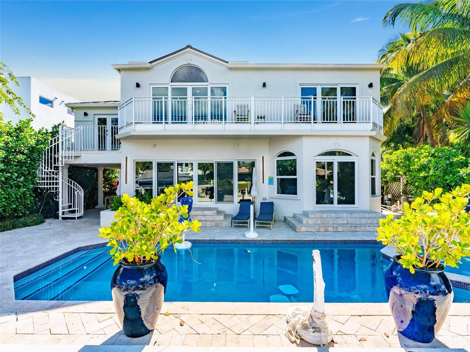 2615 E Las Olas Boulevard photo 6